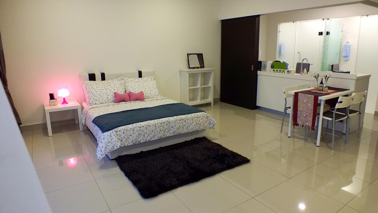 Zen Studio @ Trefoil Setia Alam Shah Alam Bagian luar foto